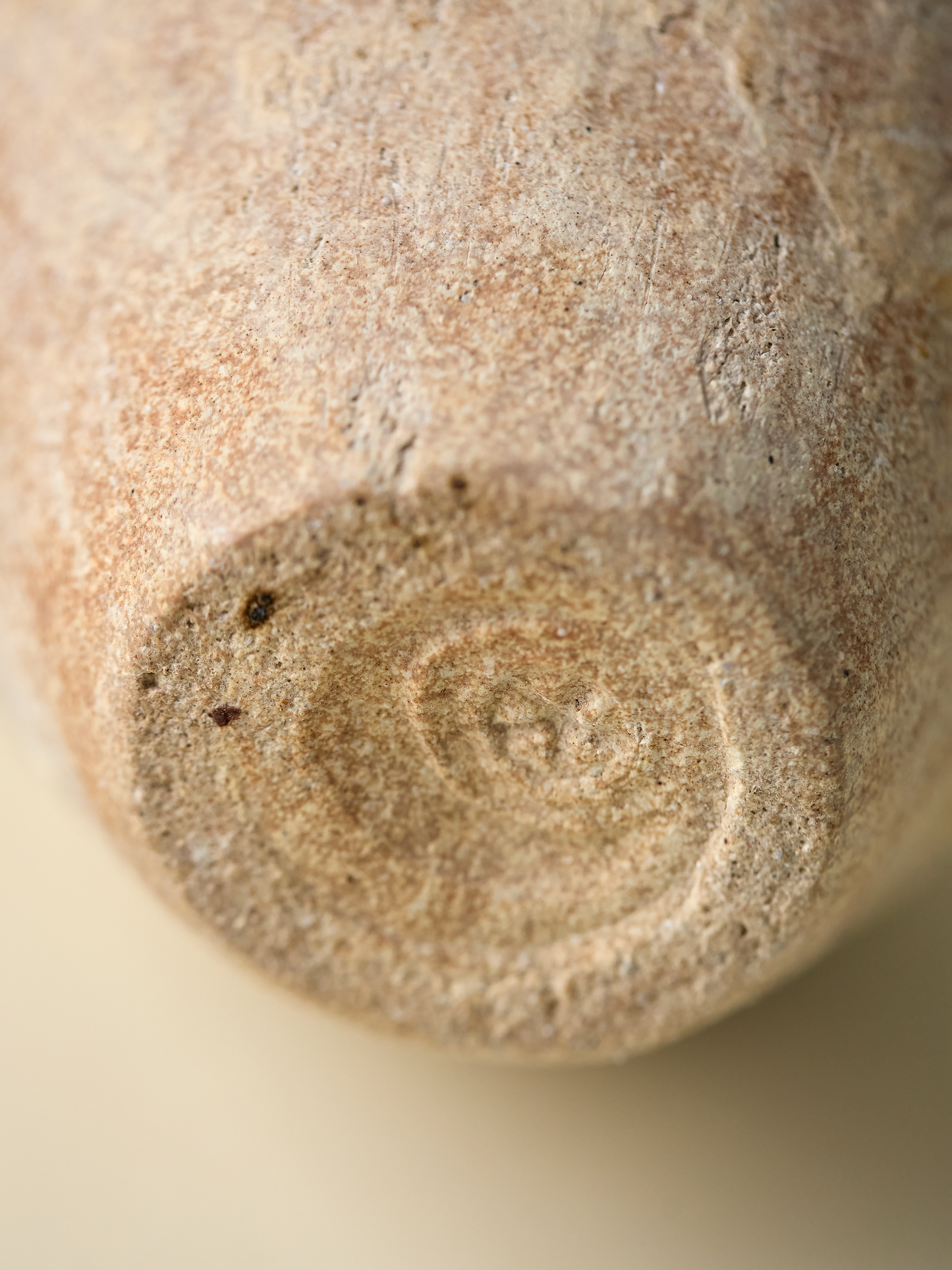 Pascale Vaquette stoneware vase bottom view with artist stamp