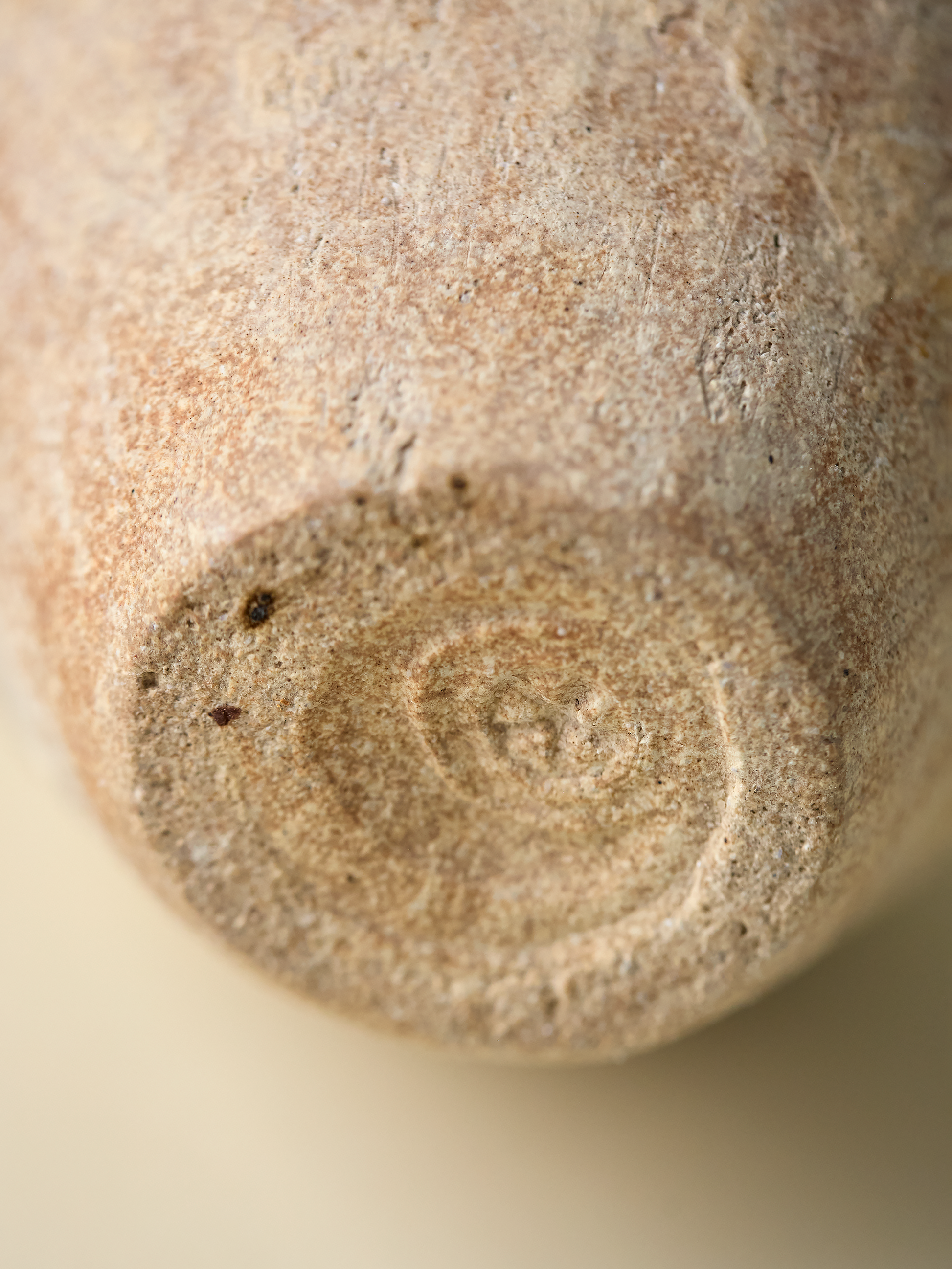 Pascale Vaquette stoneware vase bottom view with artist stamp