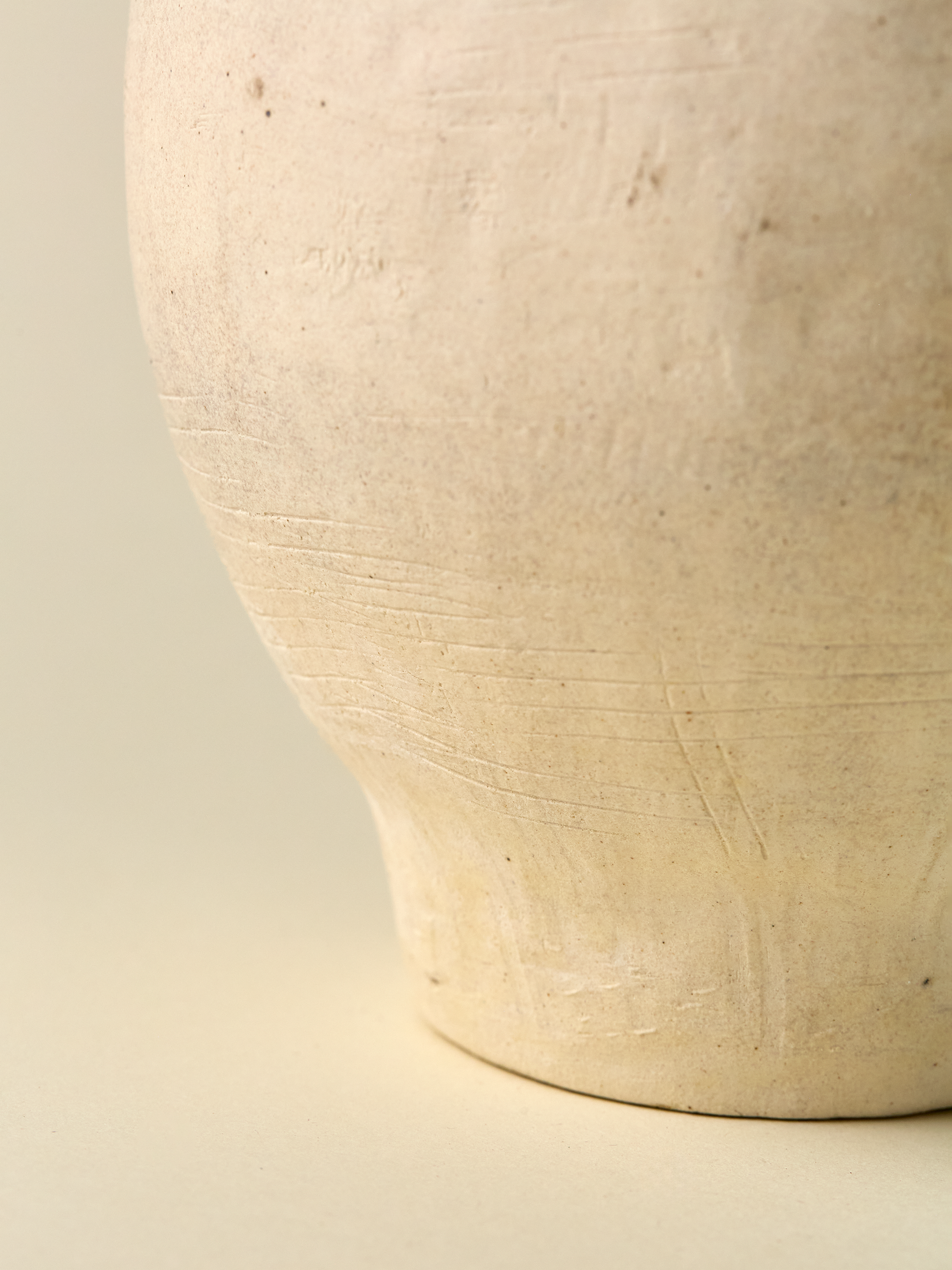 Pascale Vaquette unglazed ceramic large vessel close up on light background