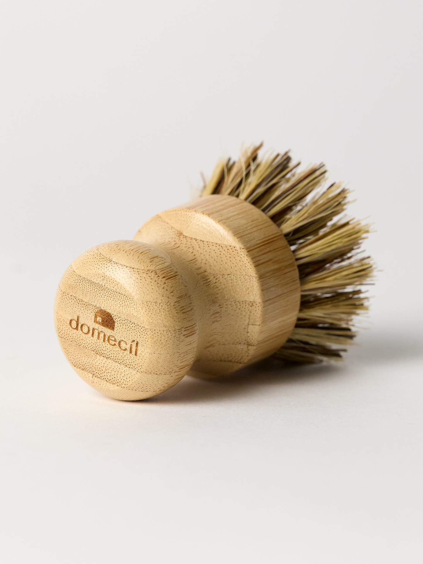 Domecíl Scrub Brush