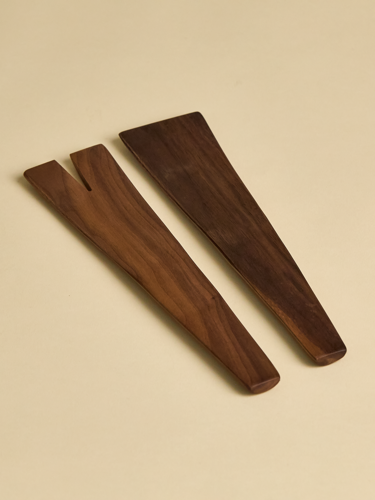 10’’ Walnut Salad Servers Set