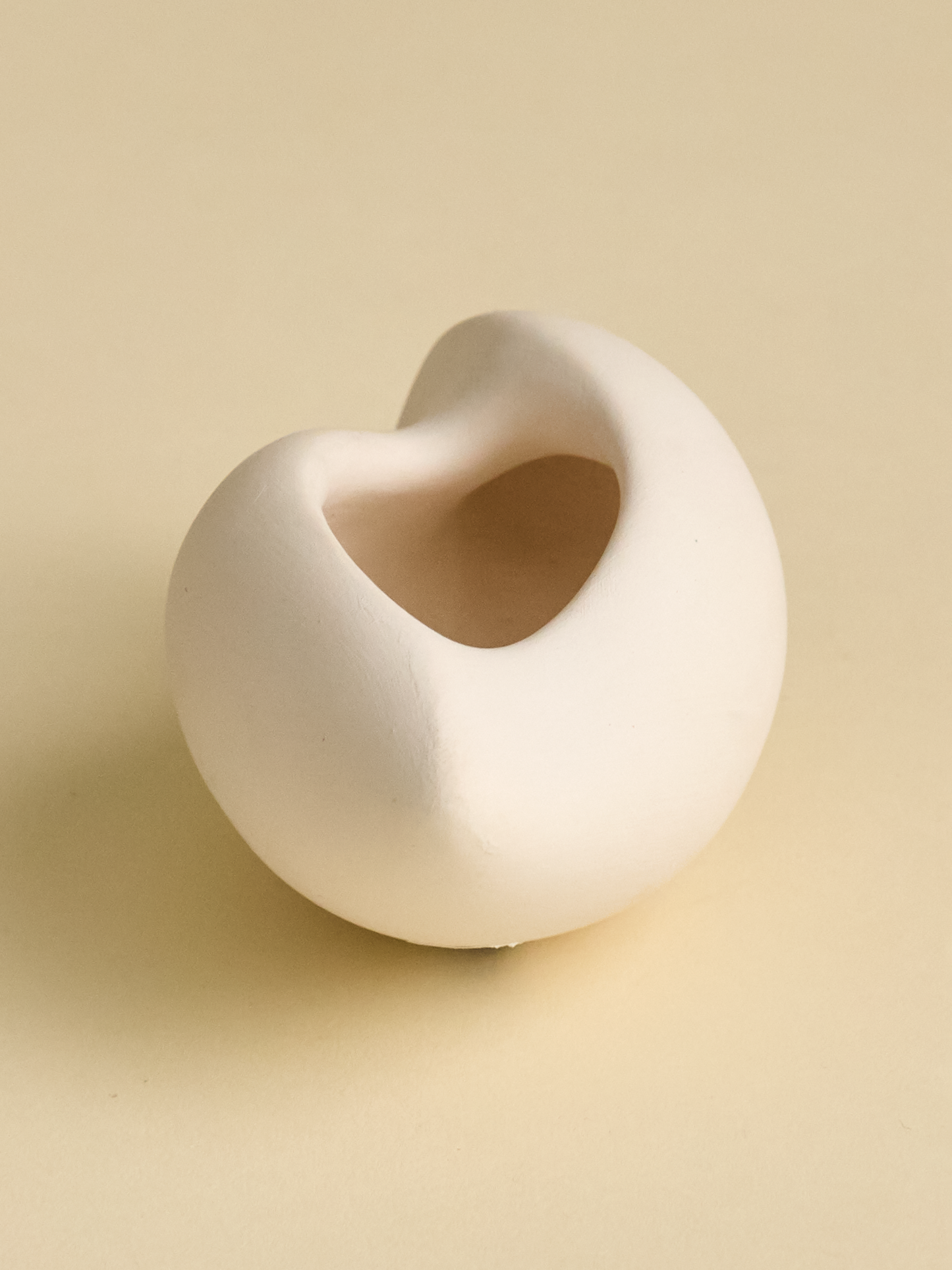 Jennifer Simon Unglazed Open Handpod