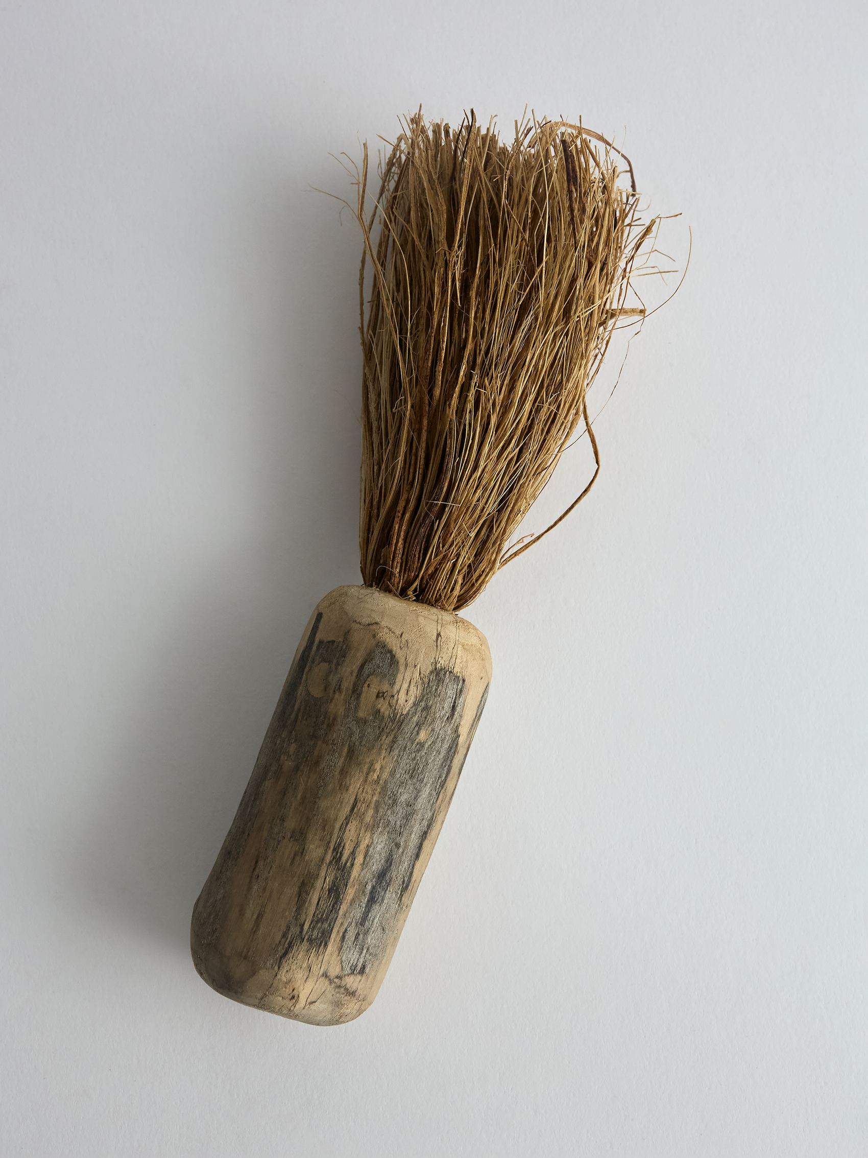 Gabaldón Driftwood Brush Hemp