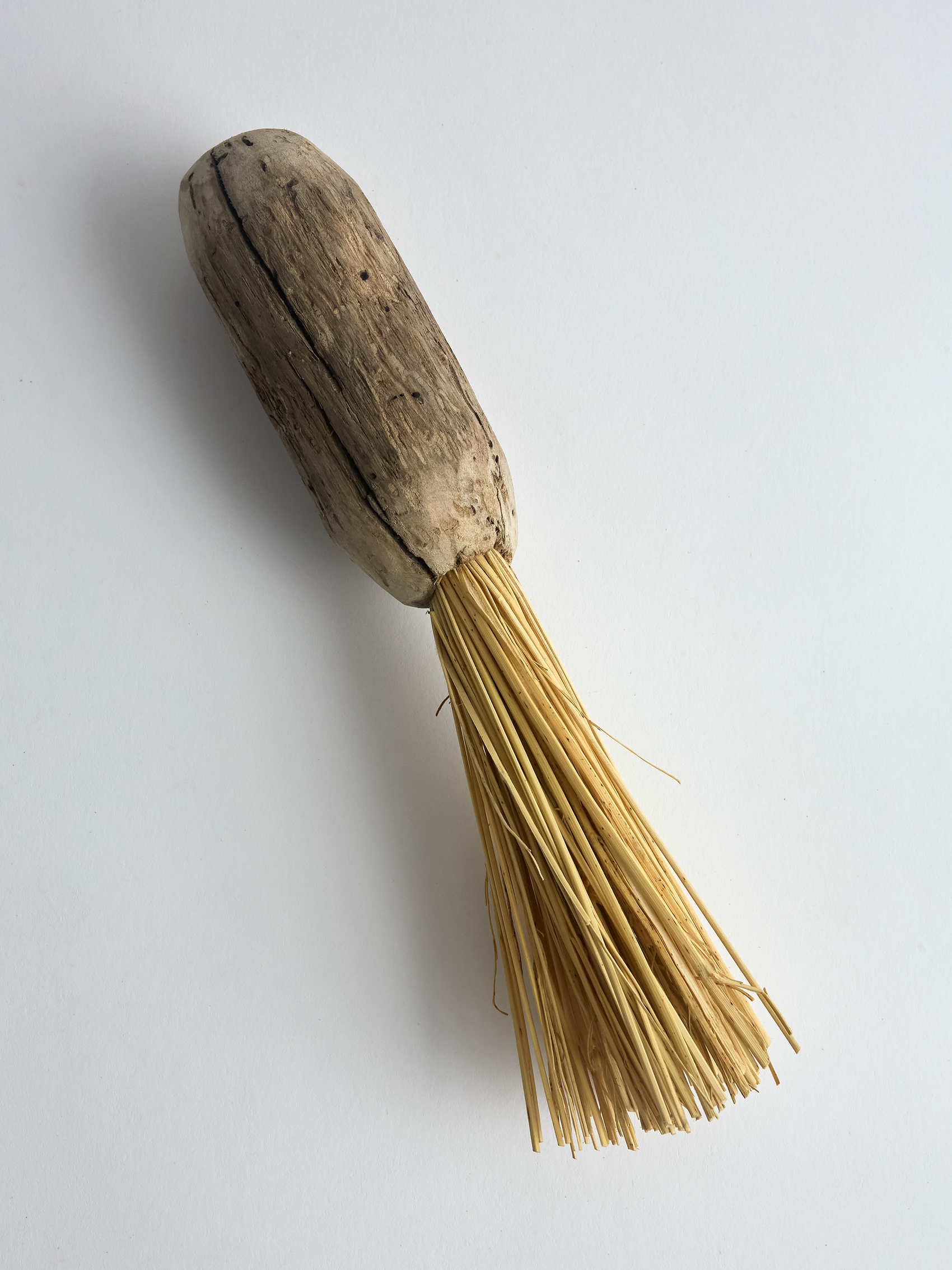 Gabaldón Driftwood Brush Broom Corn