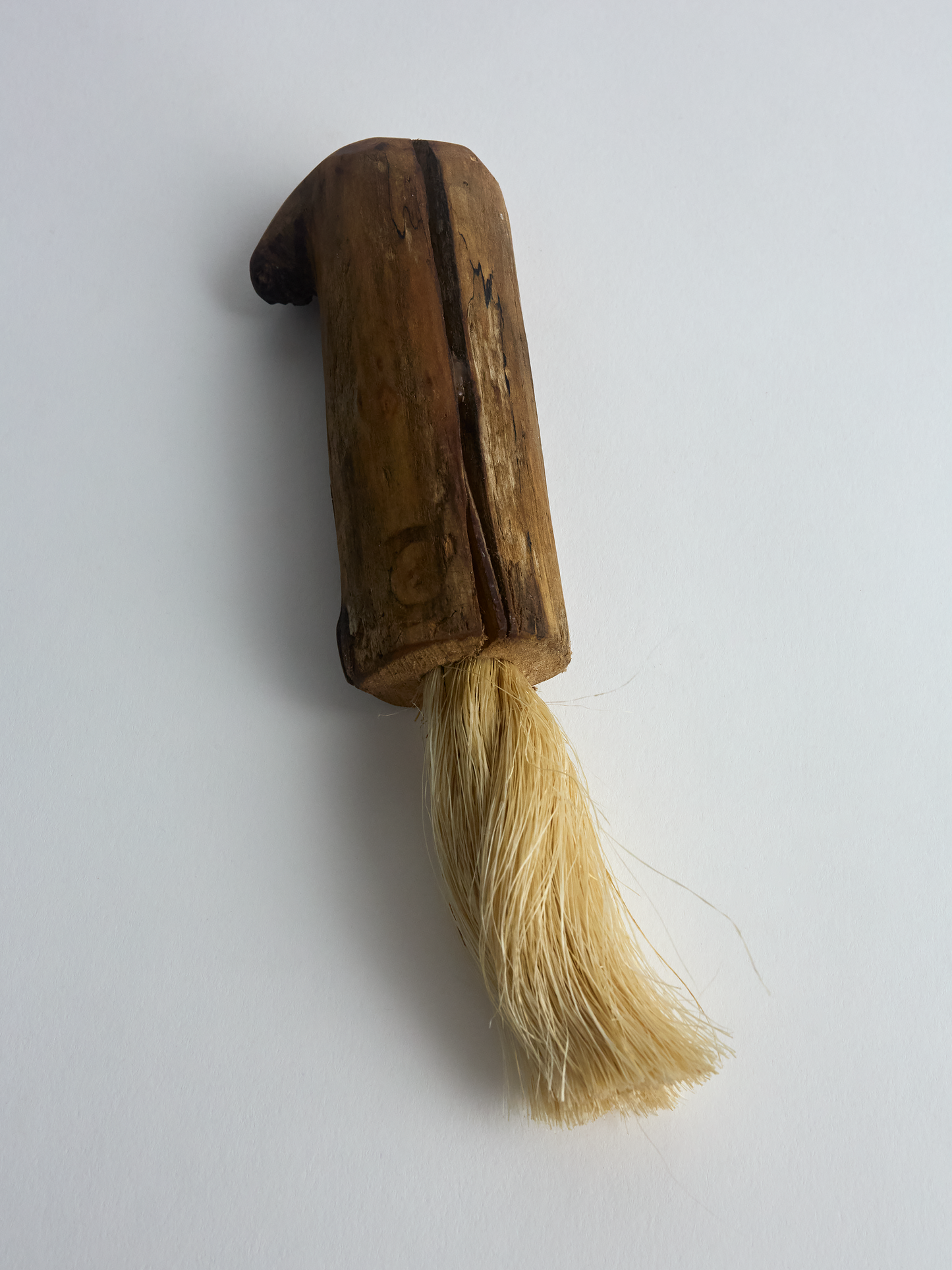 Gabaldón Driftwood Brush Sisal