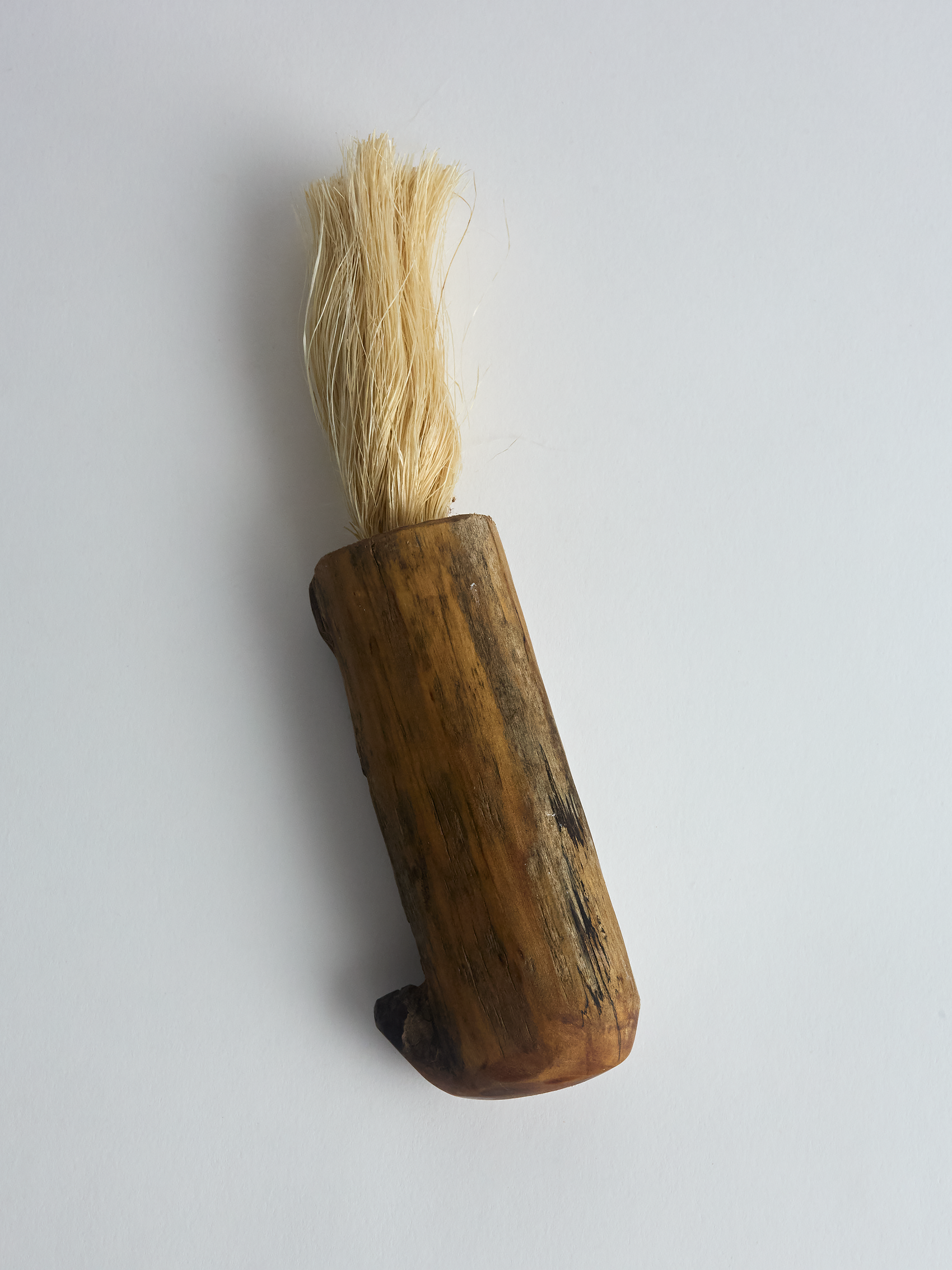 Gabaldón Driftwood Brush Sisal