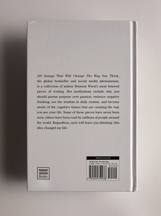 101 Essays That Will Change the Way You Think - Hard Copy