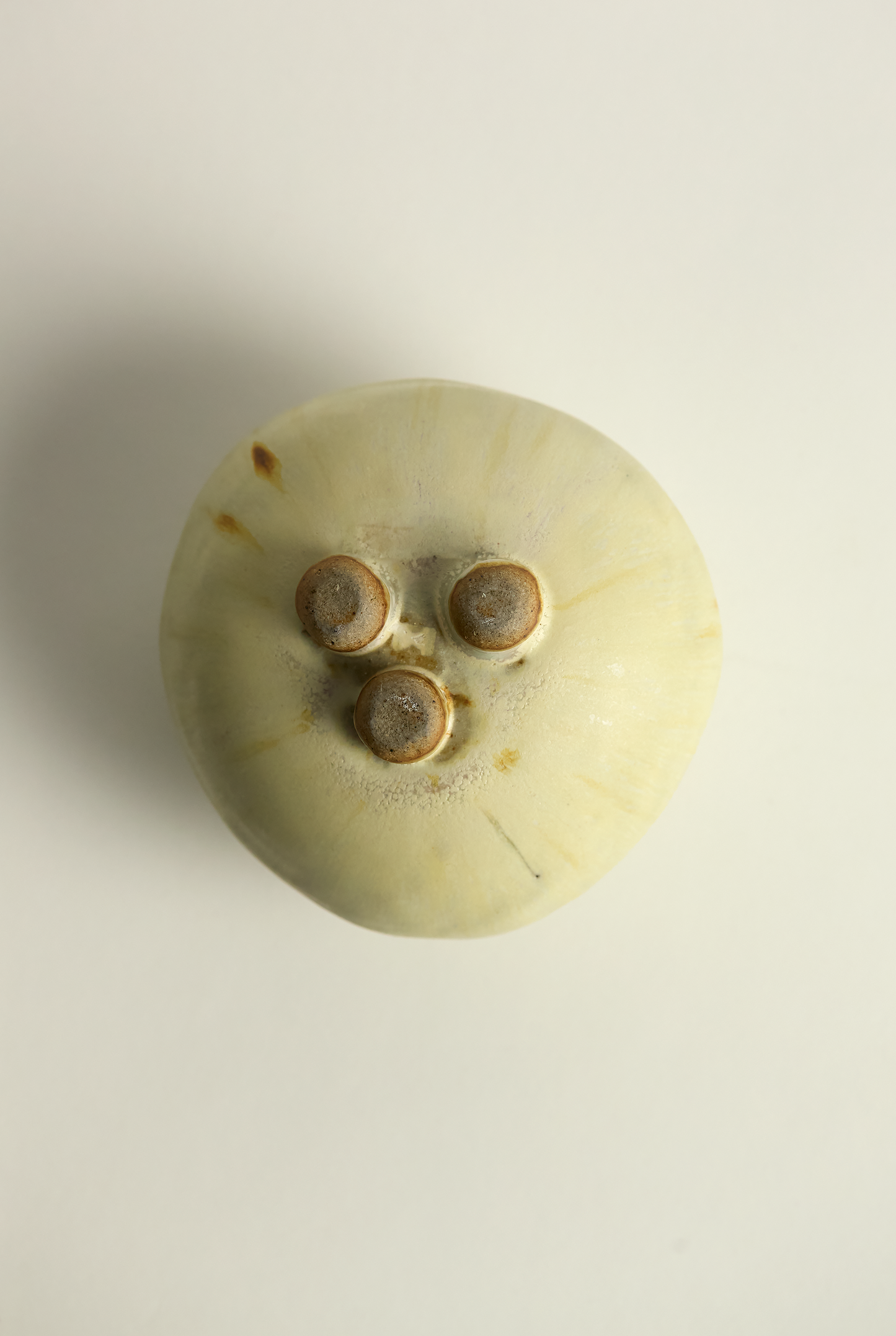 Oatmeal/Oxide Small Orb Vase
